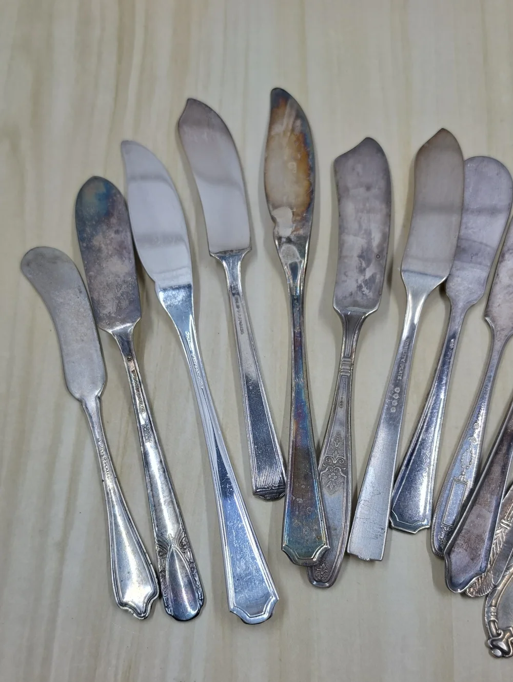 Vintage & Antique Butter Knives Silverplate Stainless Set Of 12 Mix-n-Match